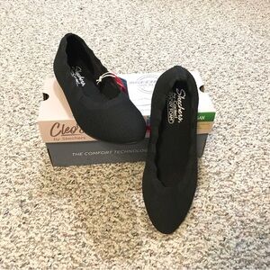 Skechers Black Women's Flats